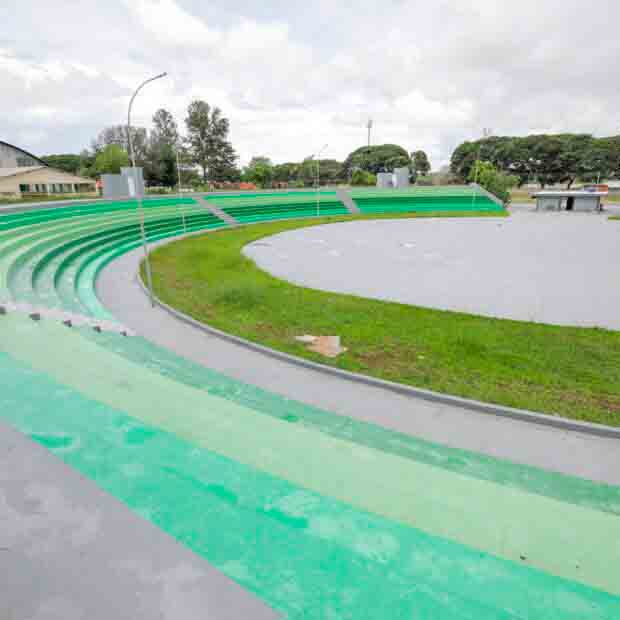 Dentro-1-7-1920×1280-1-620×620